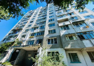 Parc! Sec. Riscani, str. Florilor. Apartament in 2 Nivele. 3 camere. Euroreparatie!!!