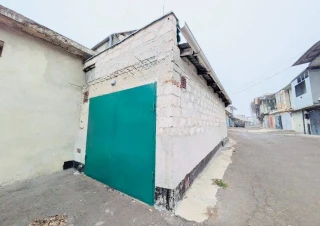 Vinzare! Garaj. Sec Riscani, str. Studentilor.