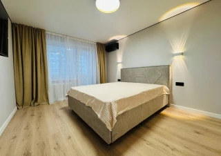 Serie 135! Prima Linie! Str. Bogdan Voievod, sec. Râșcani, 2 camere. Euroreparatie!