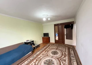 Posta Veche, str. Gheorghe Madan. 1 camera. Mobilat!!!