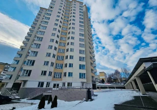 Sec. Ciocana, str. Ginta Latina. 2 camere + living. Varianta Alba. Priveliste Panoramica!!!