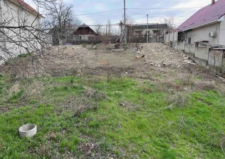 Teren pentru construcție cu suprafata 7,74 Ar. Sec. Posta Veche, str. Gratiesti. Zona Privata!!!