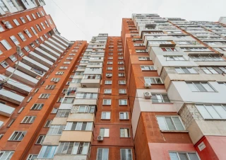 Sec. Botanica, bd. Traian. 3 camere. Bilaterală. Necesită reparație!!!