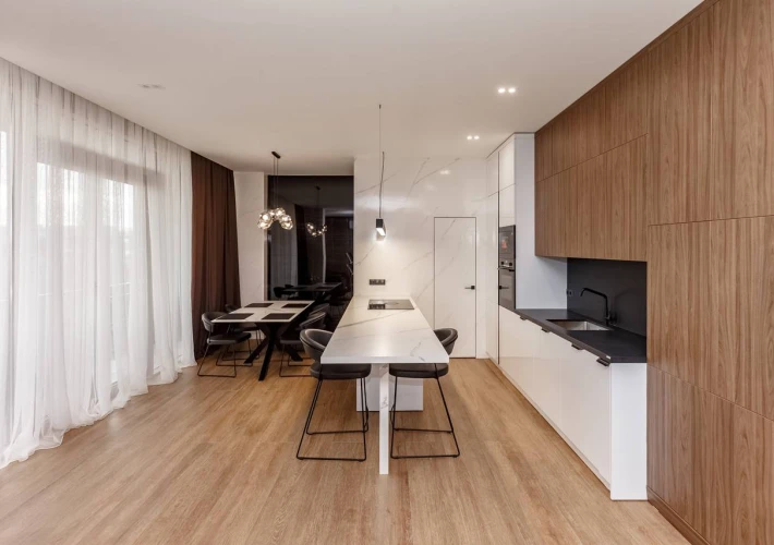 Apartament cu o suprafață de 113,6 mp. amplasat pe strada Tighina, Centru.14