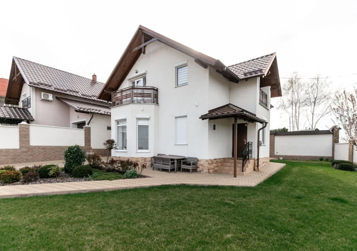 Spre vânzare casă în com. Tohatin, sat. Cheltuitori1