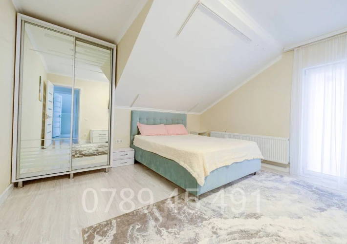 Duplex / 6 Ari / 3 Dormitoare13