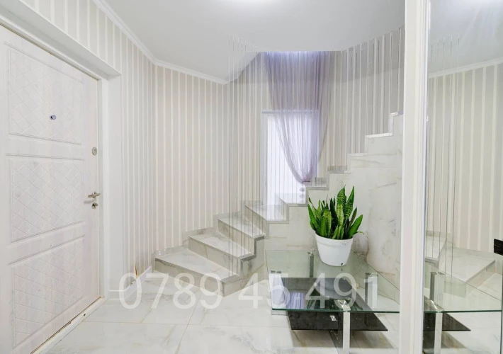 Duplex / 6 Ari / 3 Dormitoare11