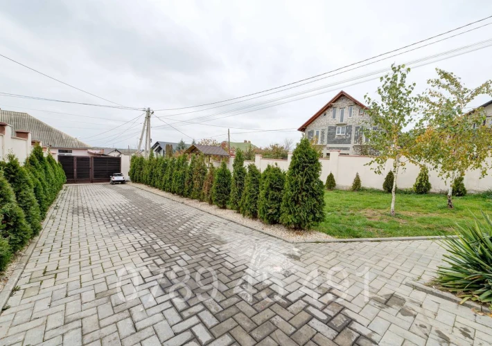 Duplex / 6 Ari / 3 Dormitoare3