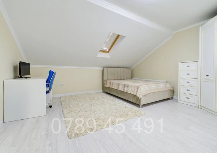 Duplex / 6 Ari / 3 Dormitoare15