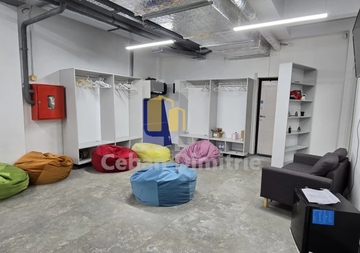Chirie oficiu spațios pregătit pentru activitate!3