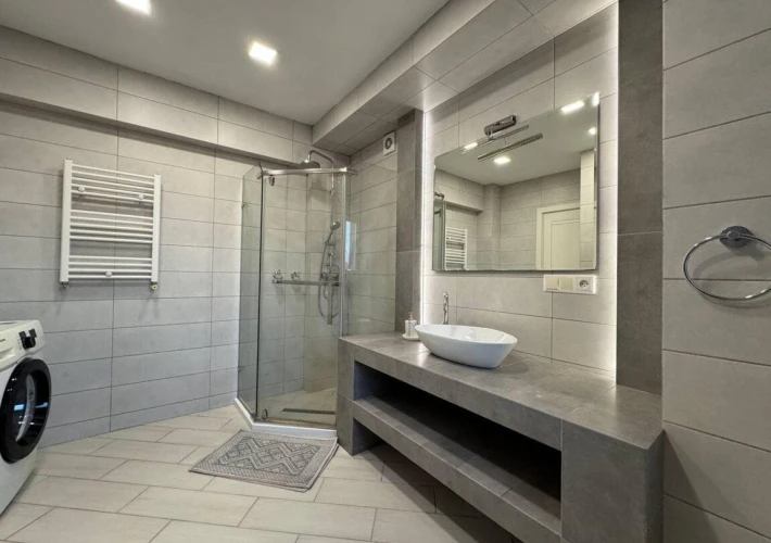 Bloc Nou! Delimar! Posta Veche. 2 camere + living. Euroreparatie. Mobilat Complet!!!13