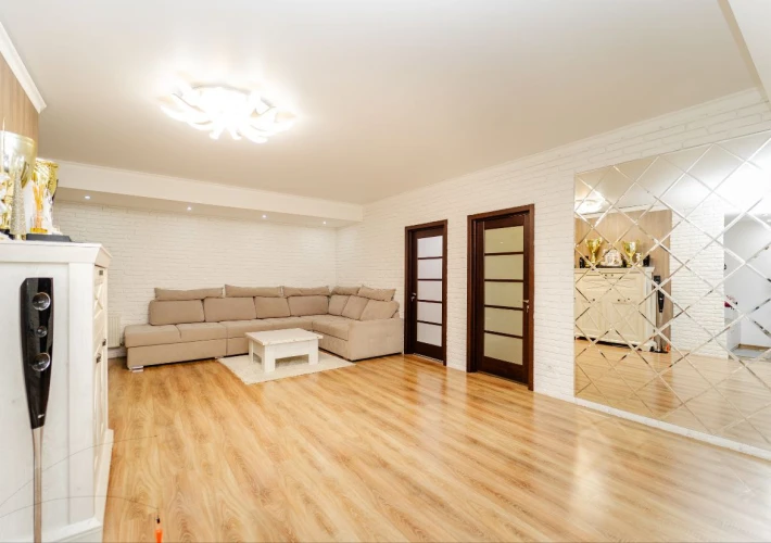 Bloc Nou! «Tomaili-ARGO»! Sec. Ciocana, bd. Mircea cel Batrin. 2 camere + living. Euroreparatie!!!9