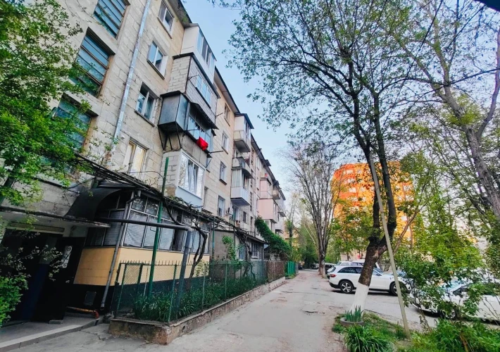 Parc Dumitru Riscanu/Parc Sipka! Sec. Riscani. 2 camere. Euroreparatie!!!13