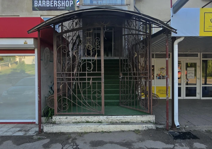 Chirie Spațios Comercial2