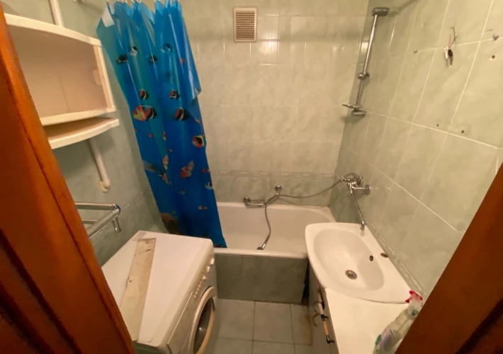 Parc! Sec. Râșcani, str. Florilor, 2 camere. Reparație Medie! De mijloc! Incalzire Autonoma!!!8
