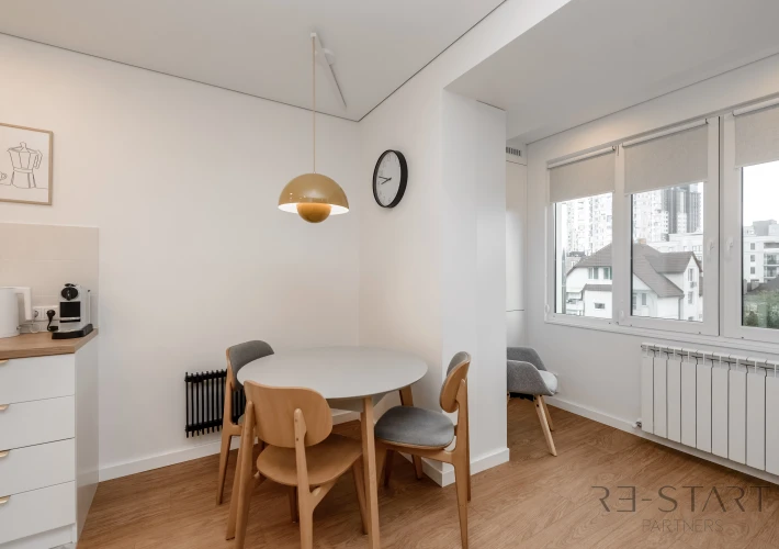 Spre vânzare apartament de lux cu 1 camera si living , amplasat în sec. Centru in apropiere de ASEM, Str. Albisoara1