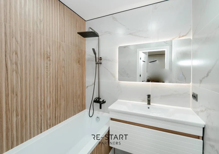Se vinde apartament cu 2 camere si living linga parcul Valea Morilor, amplasat în sectorul Buiucani, pe str. Vasile Lupu10