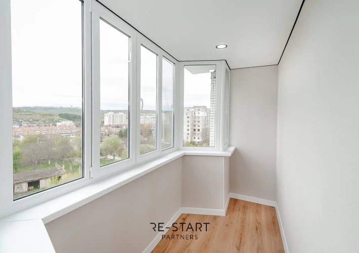 Se vinde apartament cu 2 camere si living linga parcul Valea Morilor, amplasat în sectorul Buiucani, pe str. Vasile Lupu12