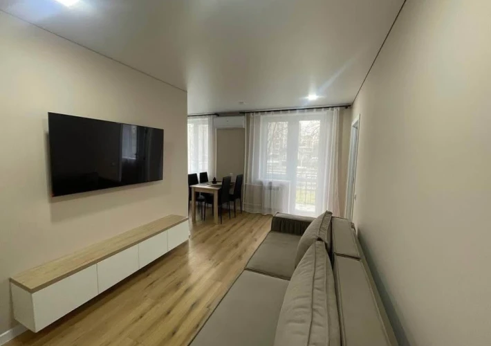 Parc Avgan! Sec. Riscani, str. Alecu Russo. 2 camere + living. Euroreparatie!!!6