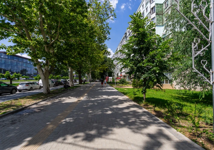 Apartament cu 2 camere, bd. Dacia2