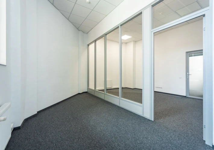 Oficiu 130 m2 amplasat la parter, str. Bernardazzi7