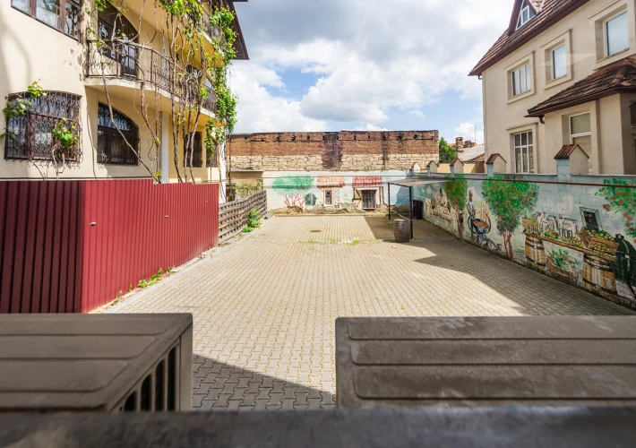 Oficiu 130 m2 amplasat la parter, str. Bernardazzi8