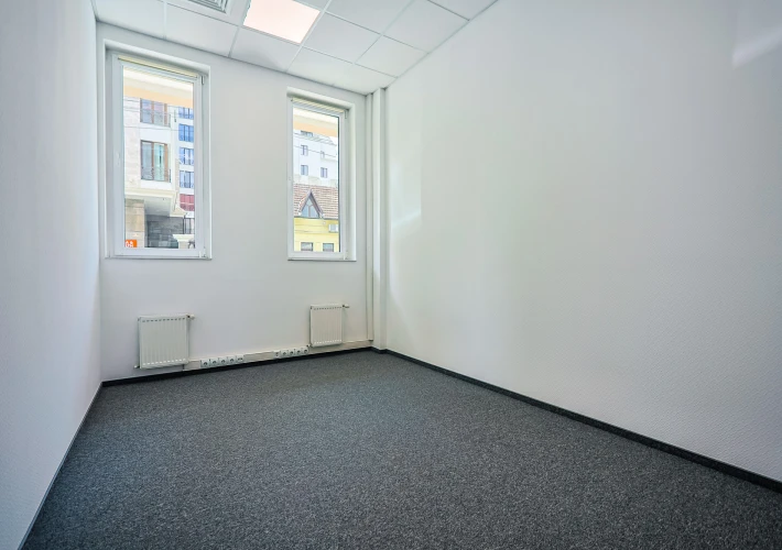 Oficiu 130 m2 amplasat la parter, str. Bernardazzi9