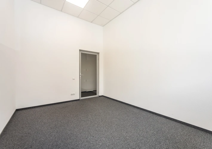 Oficiu 130 m2 amplasat la parter, str. Bernardazzi5