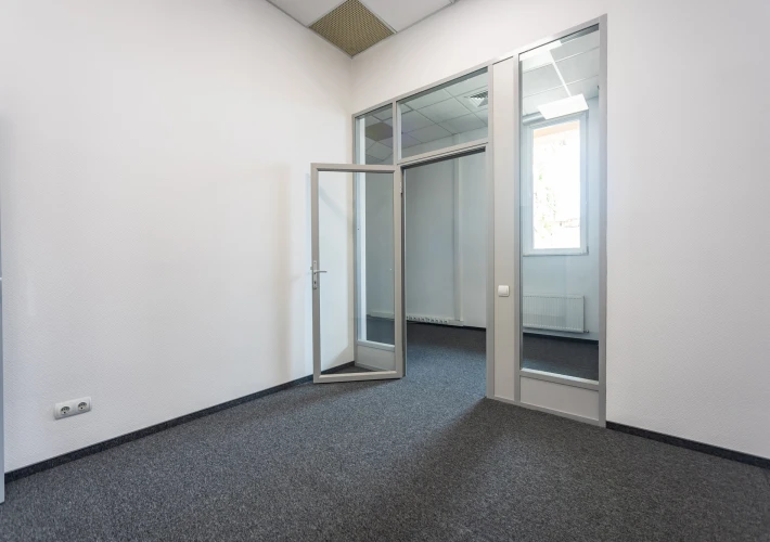 Oficiu 130 m2 amplasat la parter, str. Bernardazzi3