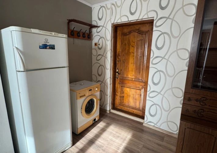 Str. Florilor, sec. Râșcani, 1 cameră 25 mp. De mijloc! Parc!!!8