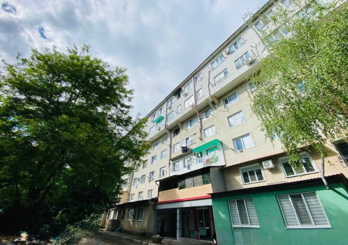 Sec. Buiucani, str. Sucevita. Parc. 1 camera de tip Mansarda. Euroreparatie!!!9