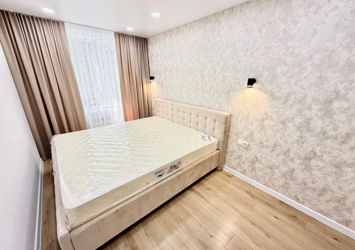 Parc Dumitru Riscanu/Parc Sipka! Sec. Riscani. 2 camere + living. Euroreparatie!!!10