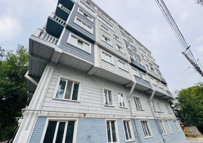 Se vinde apartament cu 1 camera + living, amplasat în sec. Râșcani, pe str. Andrei Saharov.7