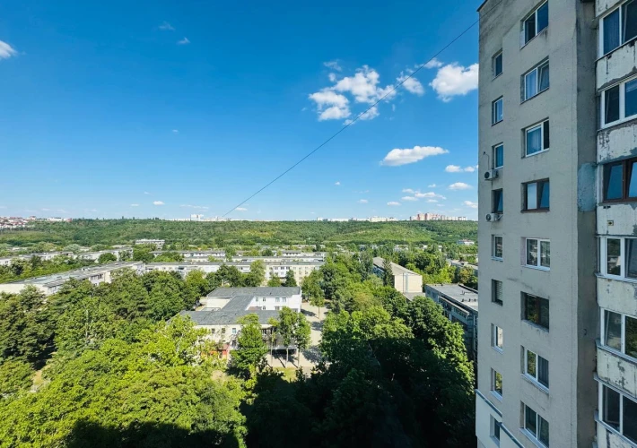 Chirie Indelungat!!! Parc Mezon! Sec. Riscani , bd. Moscova. 3 camere. Euroreparatie!!!3