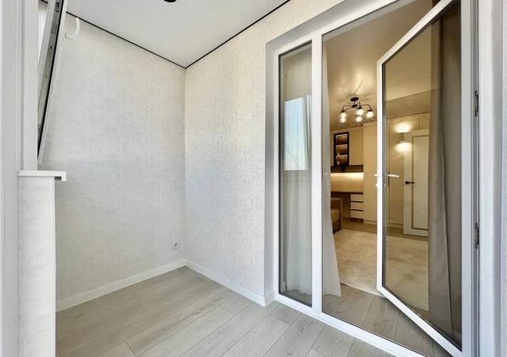 Prima Linie! Parc Avgan! bd. Moscova, sec. Râșcani, 2 camere + living. Design Individual! Bilaterala!! Euroreparatie Full!!!2
