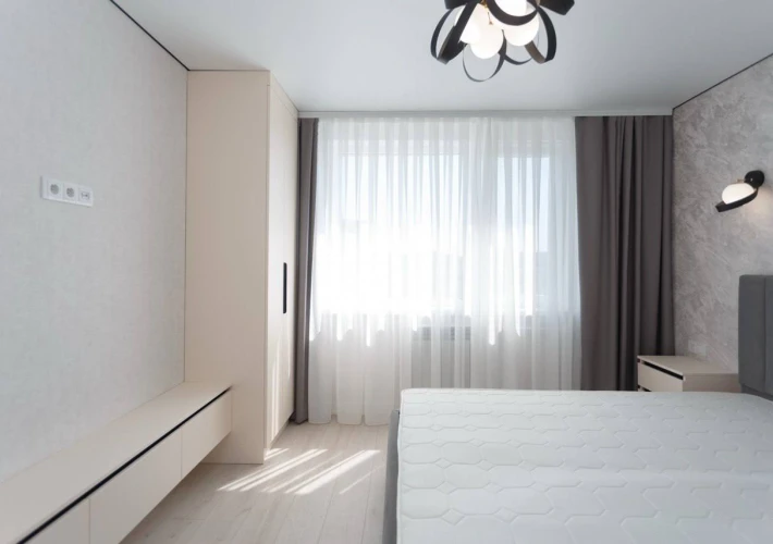 Prima Linie! Parc Avgan! bd. Moscova, sec. Râșcani, 2 camere + living. Design Individual! Bilaterala!! Euroreparatie Full!!!12