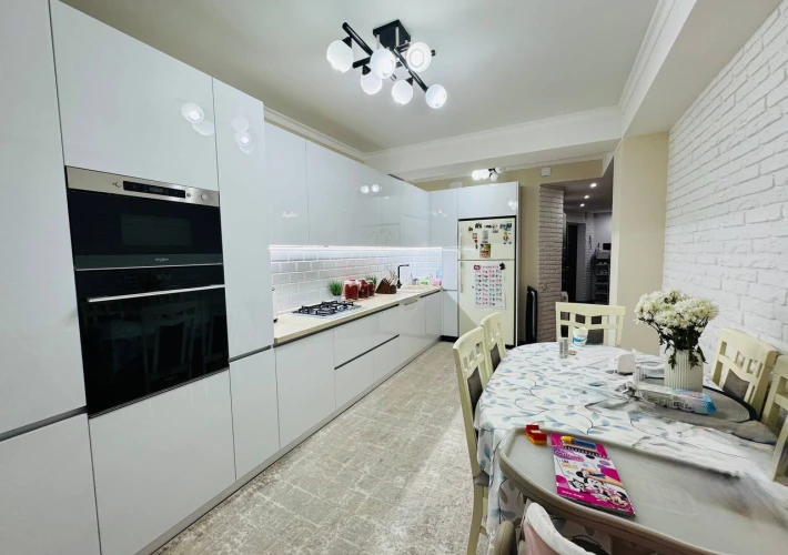 Bloc Nou! «Tomaili-ARGO»! Sec. Ciocana, bd. Mircea cel Batrin. 2 camere + living. Euroreparatie!!!5