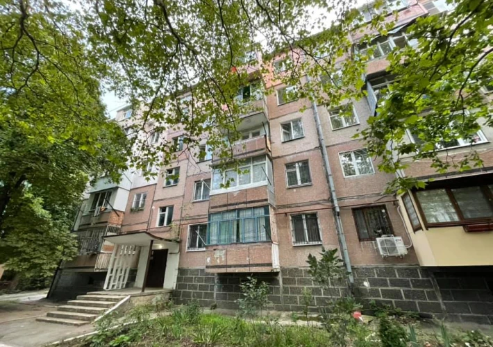 Serie MS! Str. Grenoble, sec. Botanica, 2 camere. Bilaterala! Euroreparatie!!!2