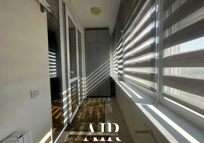 Продается квартира – 2 комнаты + гостиная, 85 кв., ул. Страдэла Студенцилор, сектор Почта Веке.7