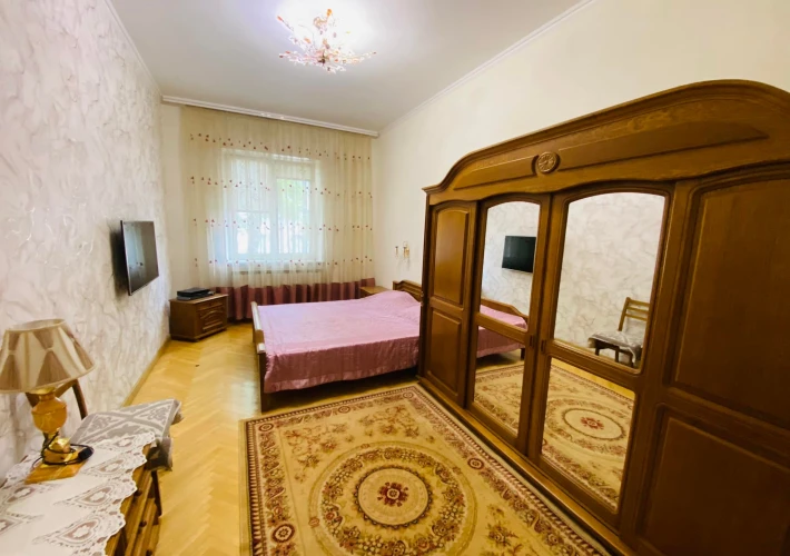 Spre Chirie apartament în bloc nou, amplasat în sectorul Centru, str. Colina Pupschin.11