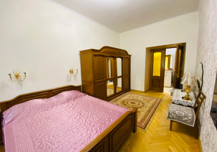 Spre Chirie apartament în bloc nou, amplasat în sectorul Centru, str. Colina Pupschin.6