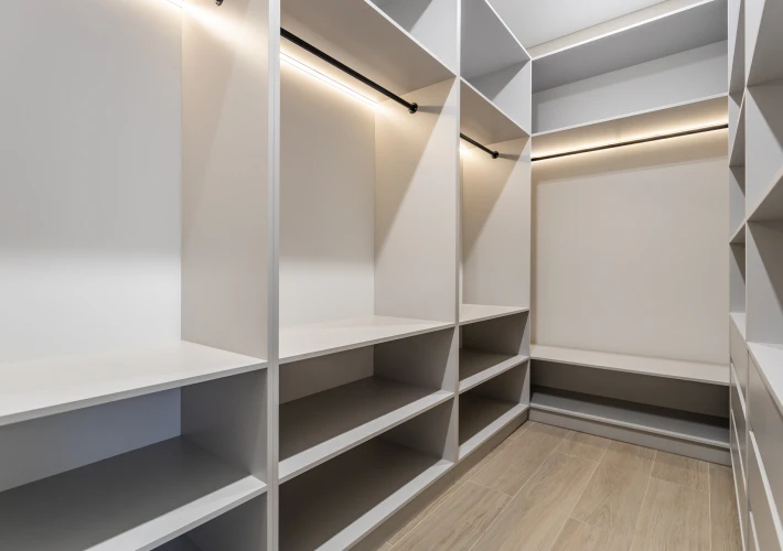 Casă exclusivă High-Tech cu piscină proprie | Zonă rezidențială nouă – Colonița13