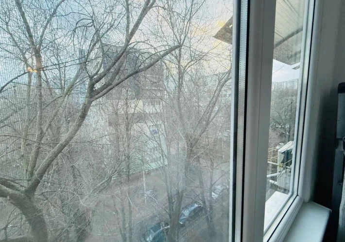 Parc Avgan! Sec. Riscani, str. Miron Costin. 1 camera + living. Bilaterala. Euroreparatie!!!12