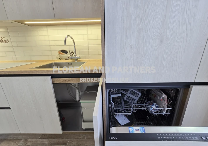 Doua camere cu Living! 84m2. NOU!15