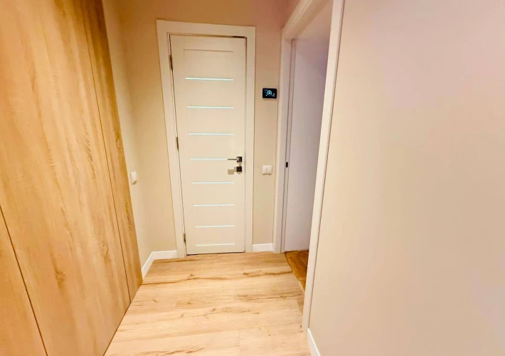 Parc Avgan! Sec. Riscani, str. Miron Costin. 1 camera + living. Bilaterala. Euroreparatie!!!5