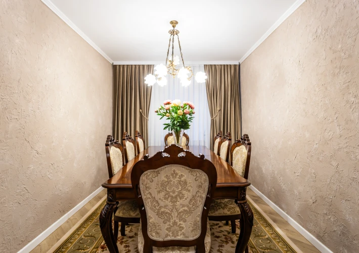 Casă individuală deosebită, stil clasic – Ialoveni4