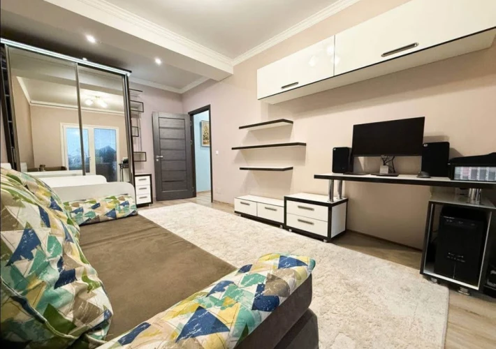 Bloc Nou! Inamstro. Parc! Sec. Riscani, str. Alecu Russo! Apartament cu 2 camere. Euroreparatie. Mobilat Complet!!!2