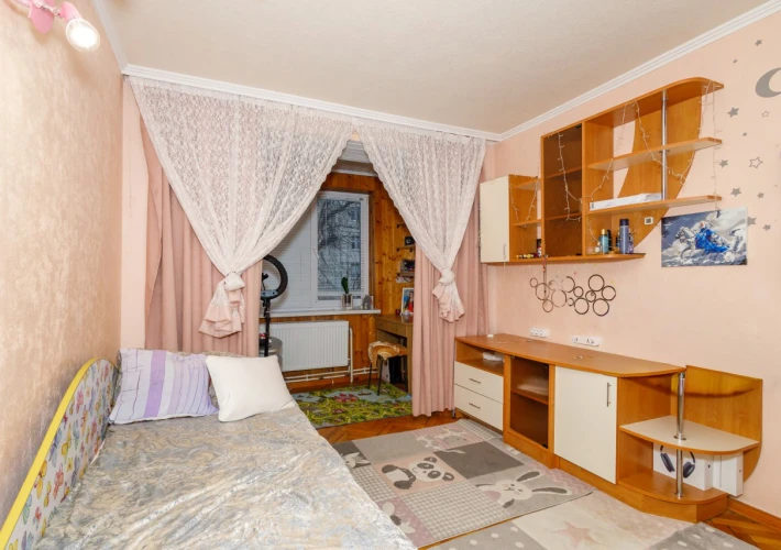 Serie 102! Posta Veche. Str-la Studentilor. 4 camere. Incalzire Autonoma!!!6