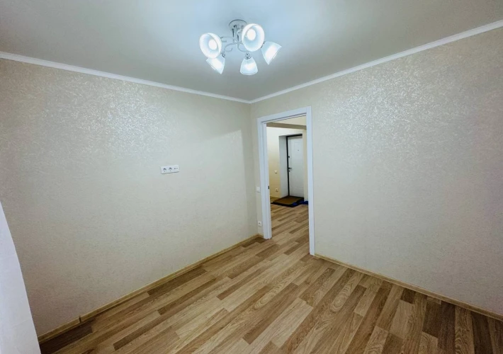 Parc! Sec. Riscani, str. Florilor. 2 camere + Living. Euroreparatie!!!9