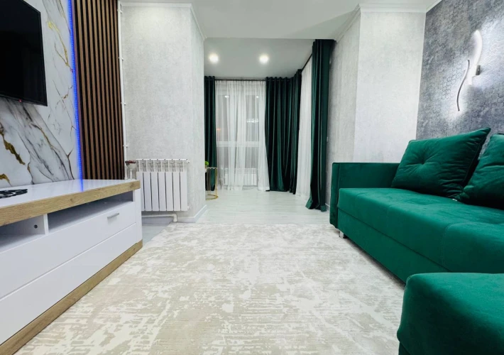 Parc Avgan! Sec. Riscani, str. Alecu Russo. 2 camere + living. Euroreparatie!!!4